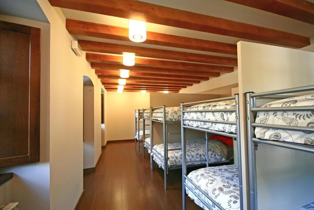 Quarto Familiar com casa de banho — Zubimuxu Aterpea