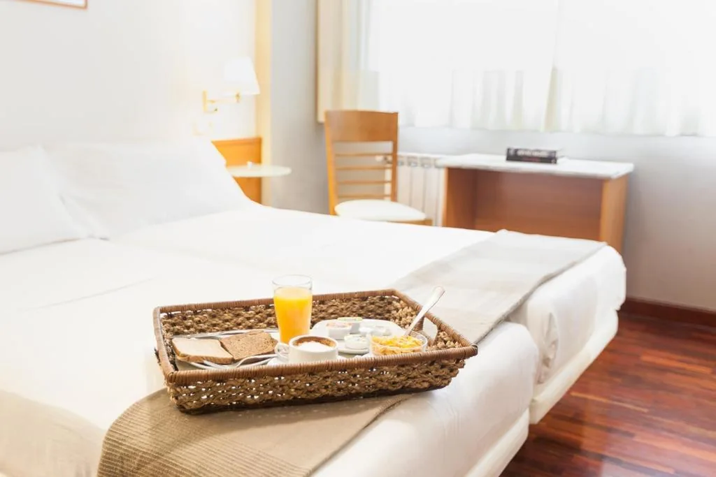 Double Room - 1 or 2 Beds — Zumaia Hotela