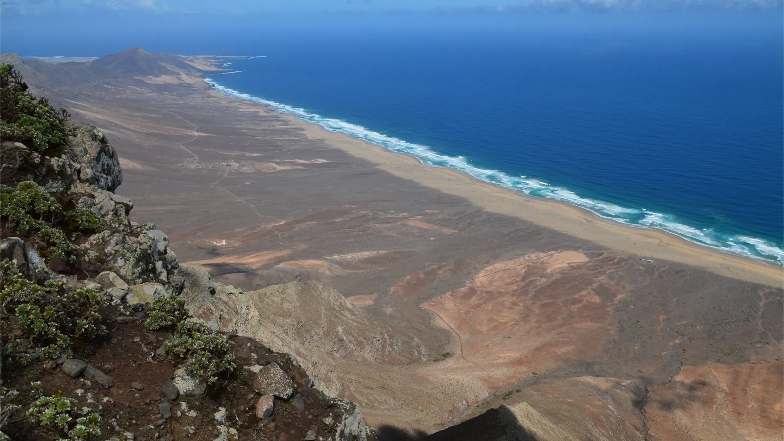 Cómo llegar a Fuerteventura: avión, barco y cómo moverte por la isla