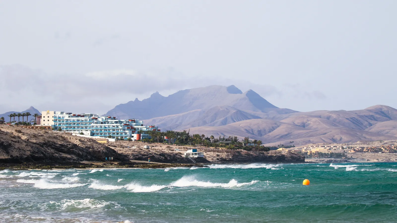 Dónde dormir en Caleta de Fuste: zonas y alojamientos que elegimos