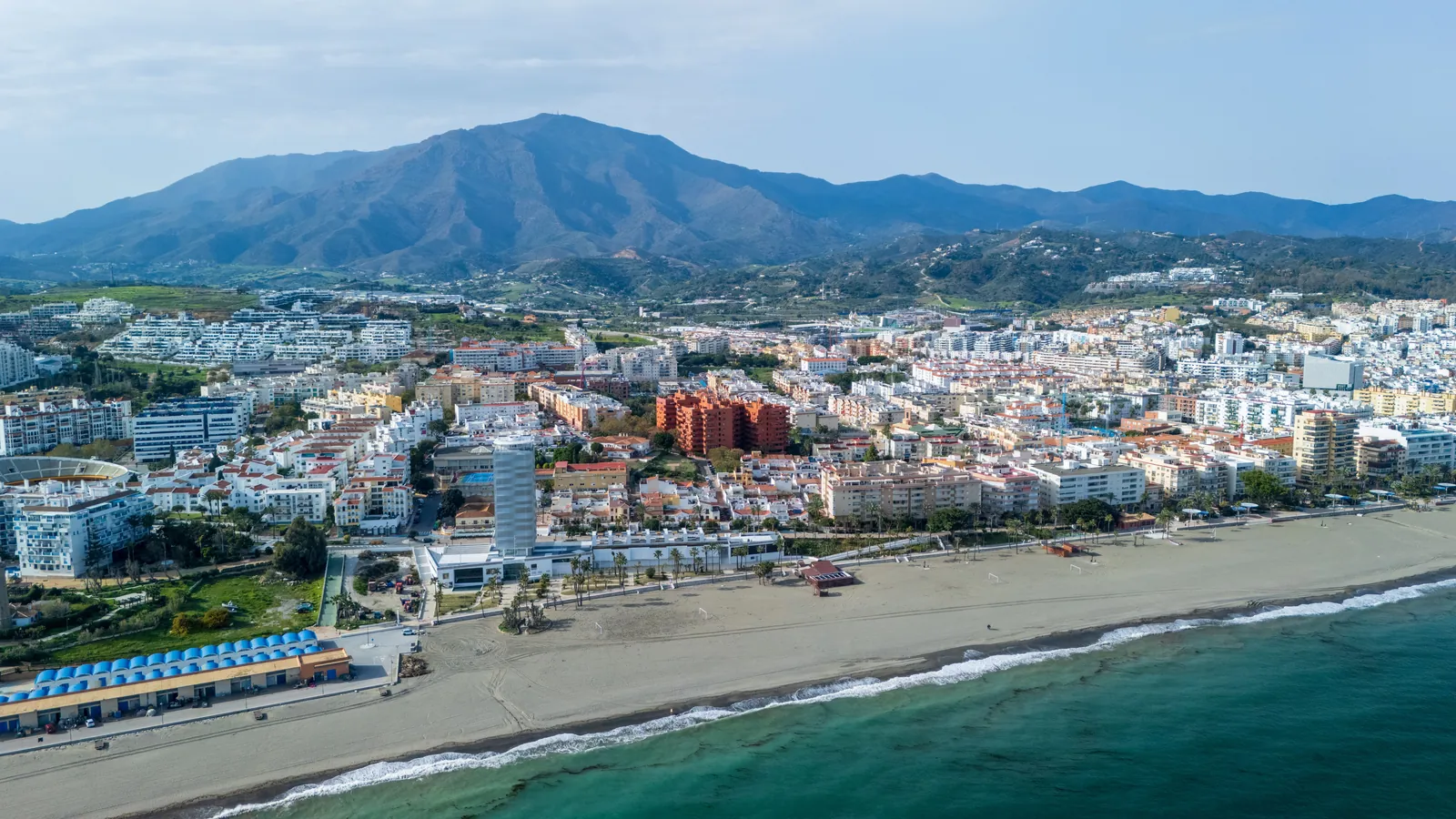 Dónde dormir en Estepona: zonas y alojamientos que elegimos