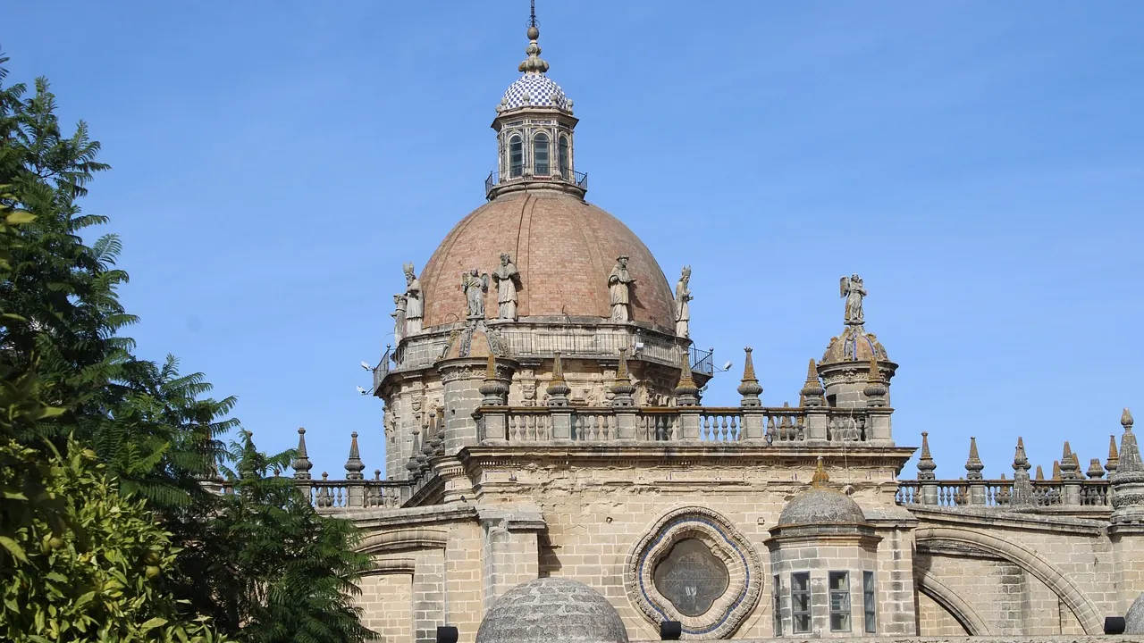 Dónde dormir en Jerez de la Frontera: zonas y alojamientos que elegimos