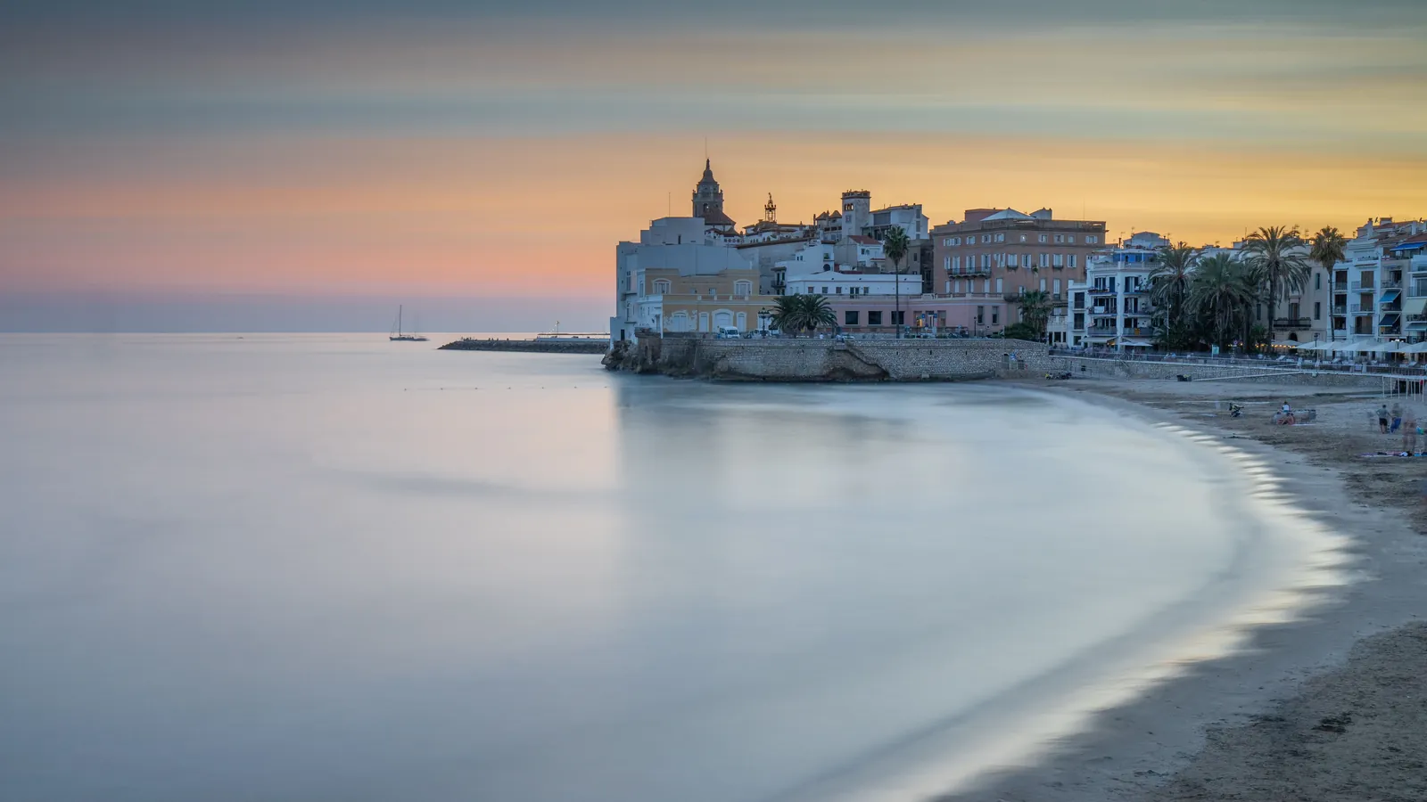 Dónde dormir en Sitges: zonas y alojamientos que elegimos